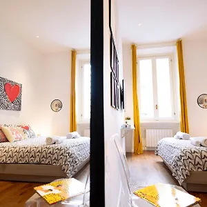https://the-keith-haring-room.it-lombardy.com